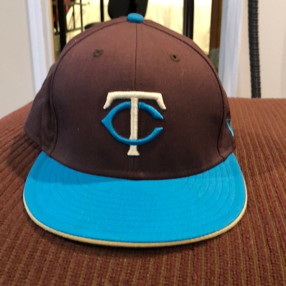 New Era Other - Twins 59 fifty 7.5 inch hat New Era Other - Twins 59 fifty 7.5 inch hat